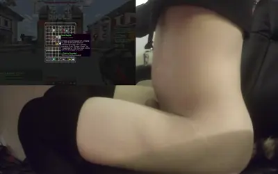 Femboy fucks himself with tail plug while playing Minecraft bedwars